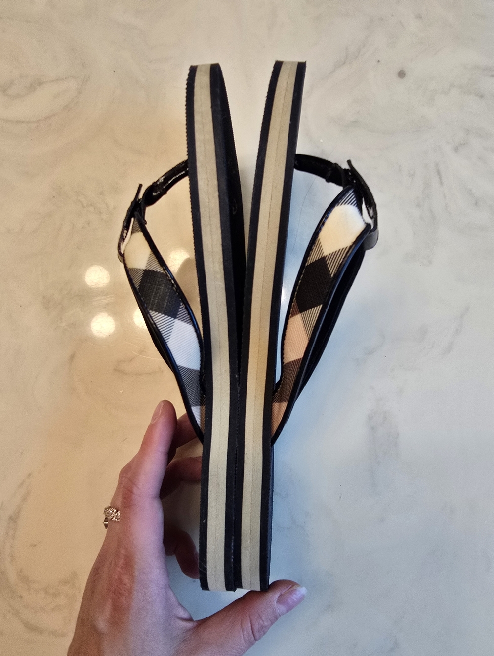 Burberry Black Flip Flops Size 36 - Picture 7 of 10
